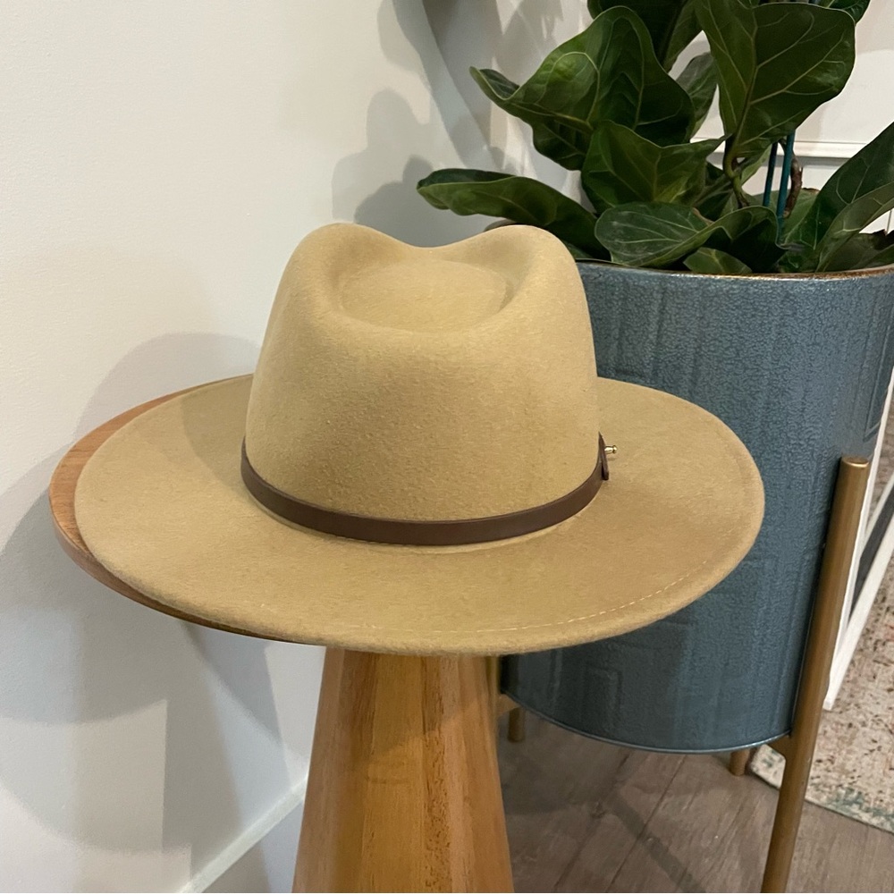 Ace Of Something Australia Oslo Fedora Wool Hat in Tan - Picture 7 of 7
